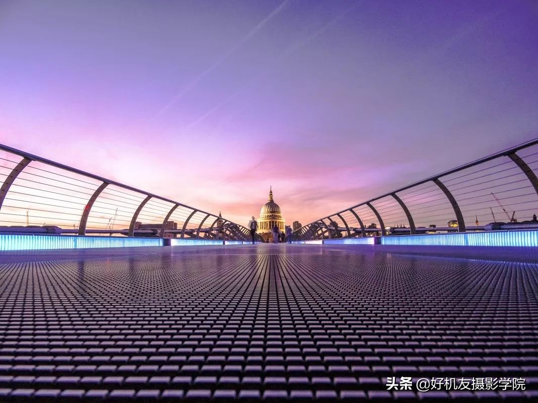 索尼a6100m6,索尼a61006600区别