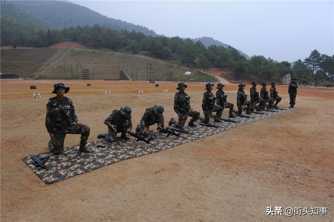 火箭军骑兵训练视频,火箭军实战射击训练