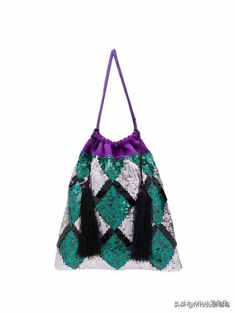 十二星座的包包口红高跟鞋,十二星座专属包包什么牌子好