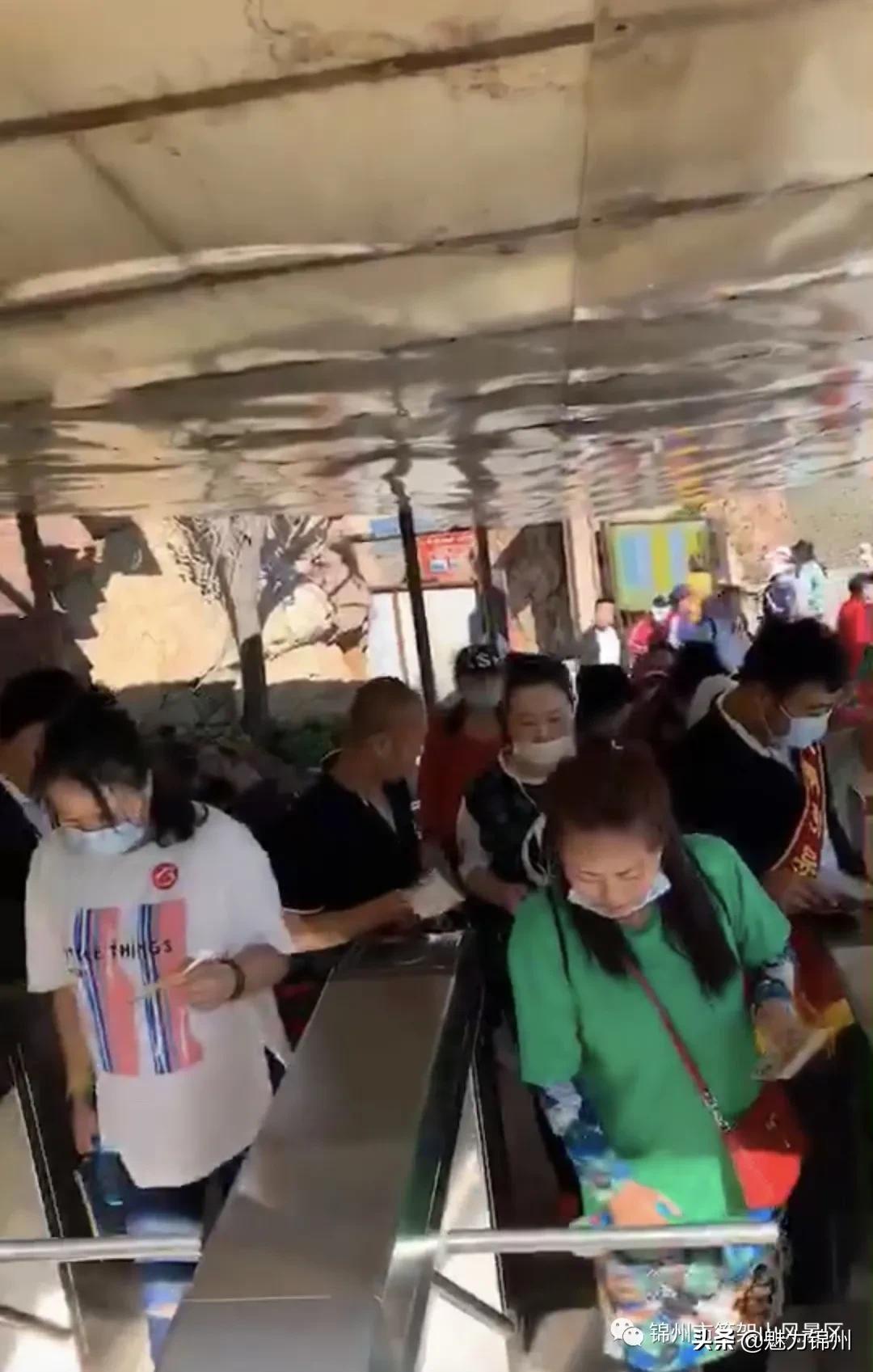 锦州笔架山风景区晚上,锦州笔架山风景区四月中旬