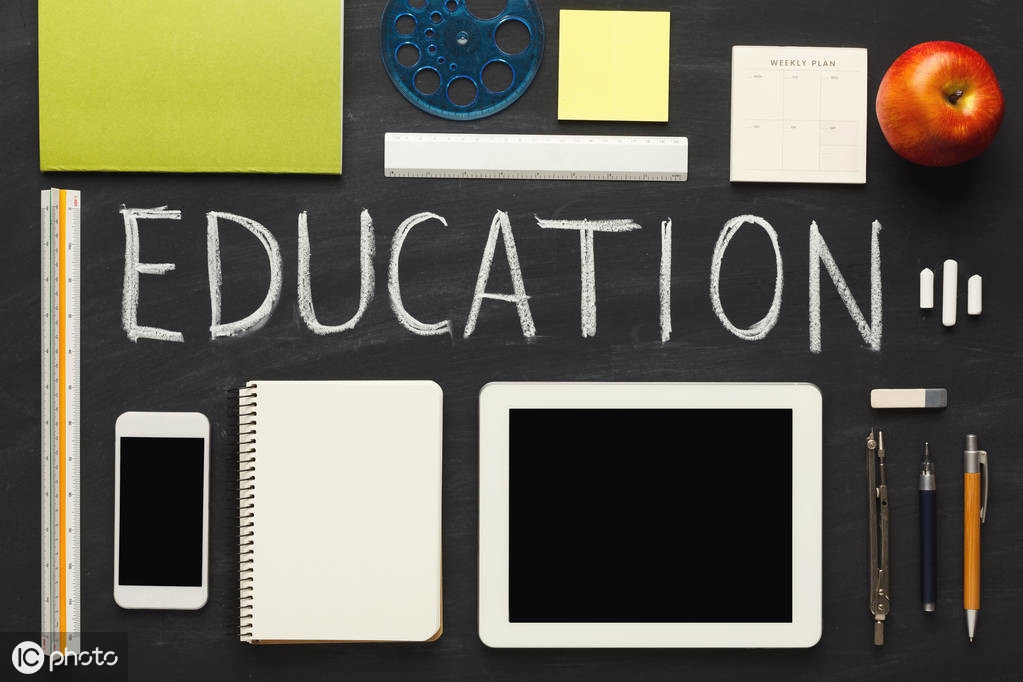 复制衡水中学模式，百战卓越班打造全员年薪18万+