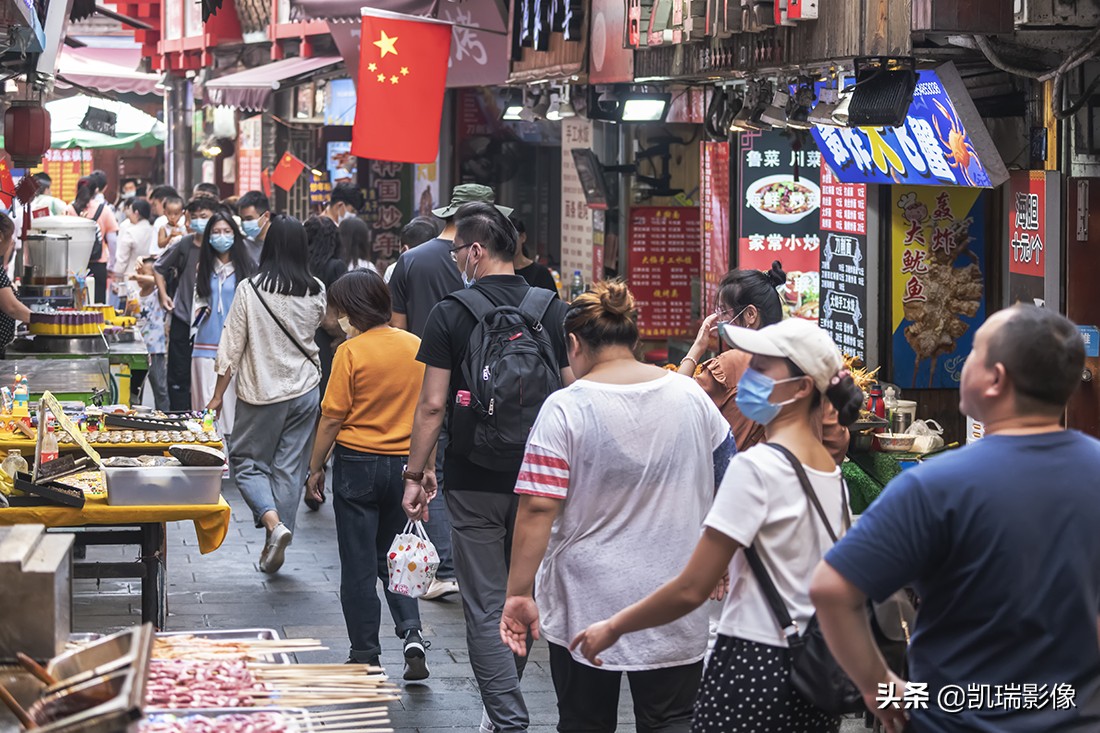 青岛美食一条街劈柴院,青岛劈柴院周围的美食