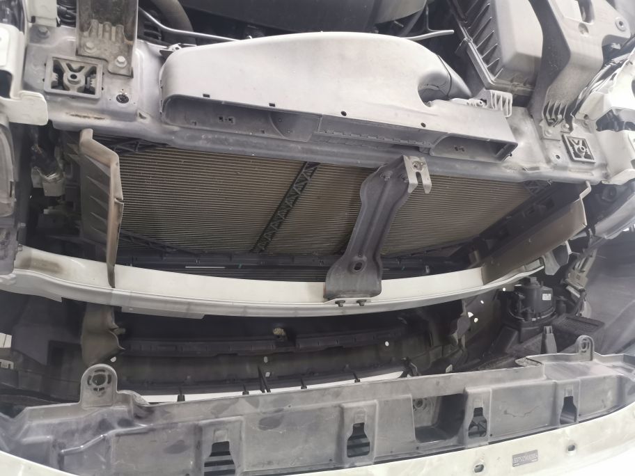 领克01安装前泊车雷达,领克01怎么添加小工具