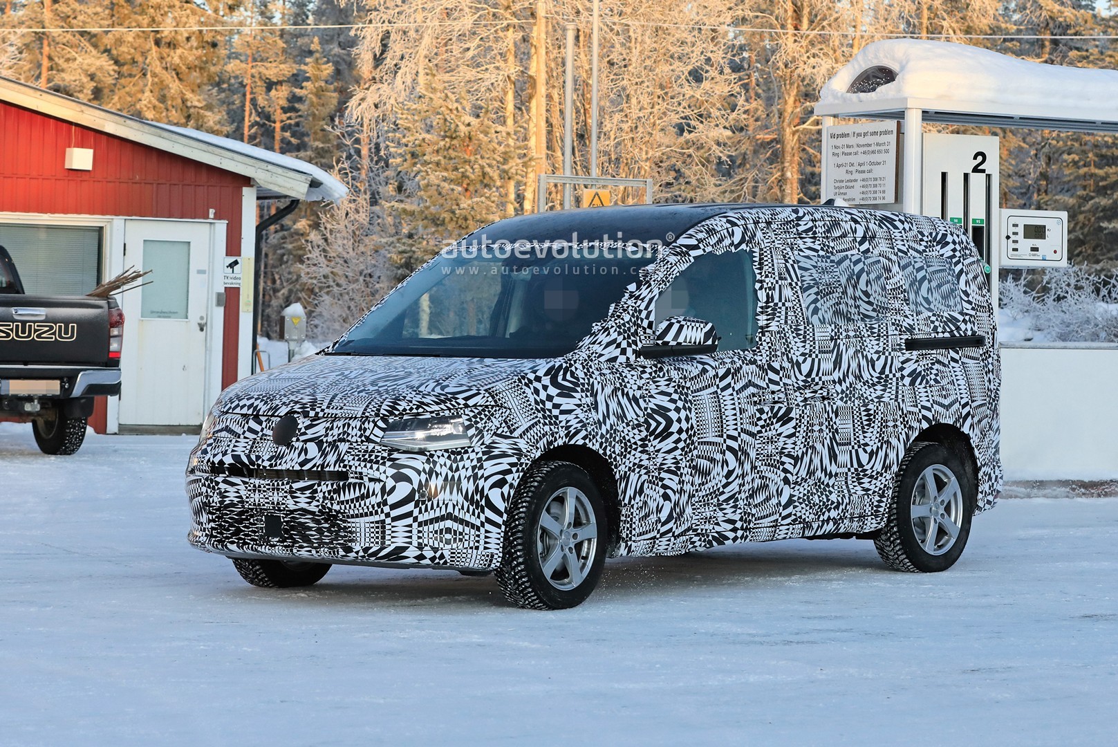 大众全新开迪实拍基于mqb平台打造,全新大众开迪2020款