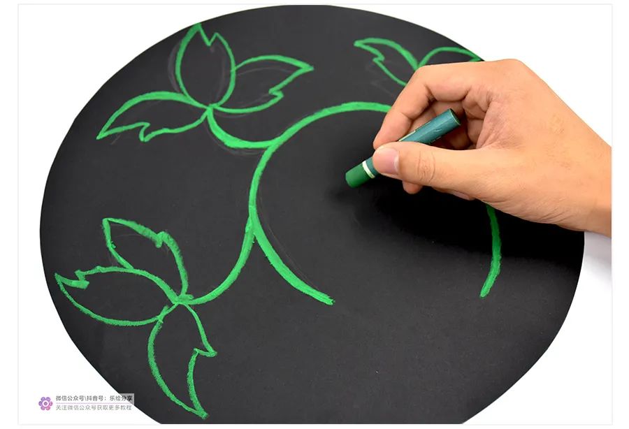 幼儿草莓的手工画,儿童画草莓简单漂亮