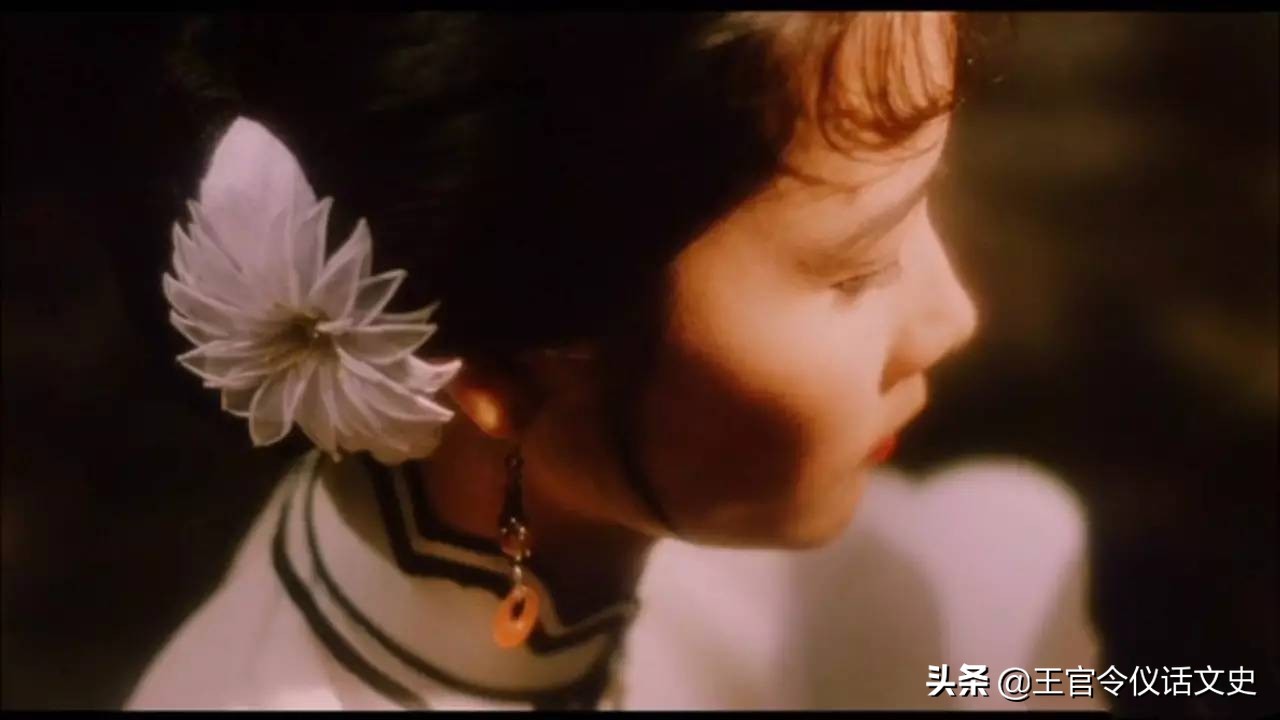 张爱玲小说里面女主小艾,张爱玲小说小艾悲惨命运的表现