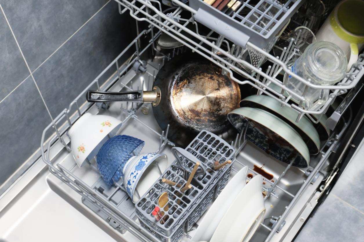 海尔超窄洗碗机真实测评,都说洗碗机是解决家庭矛盾的神器