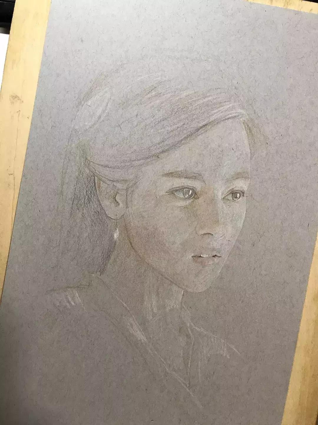 写实彩铅画,超好看素描画迪丽热巴