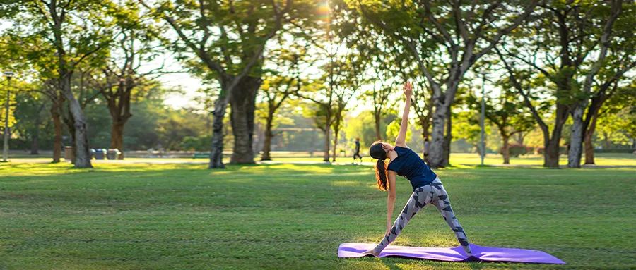 滴滴美团将用数字货币；哈佛麻省理工起诉美国政府；甘薇被限出境