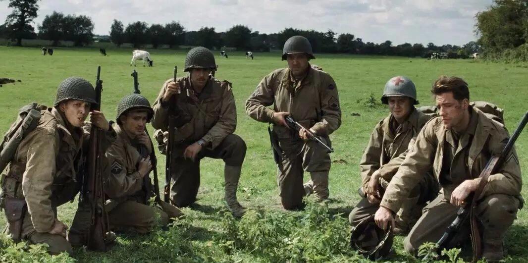 值得熬夜看完的四部战争片,值得一看的三部战争片推荐