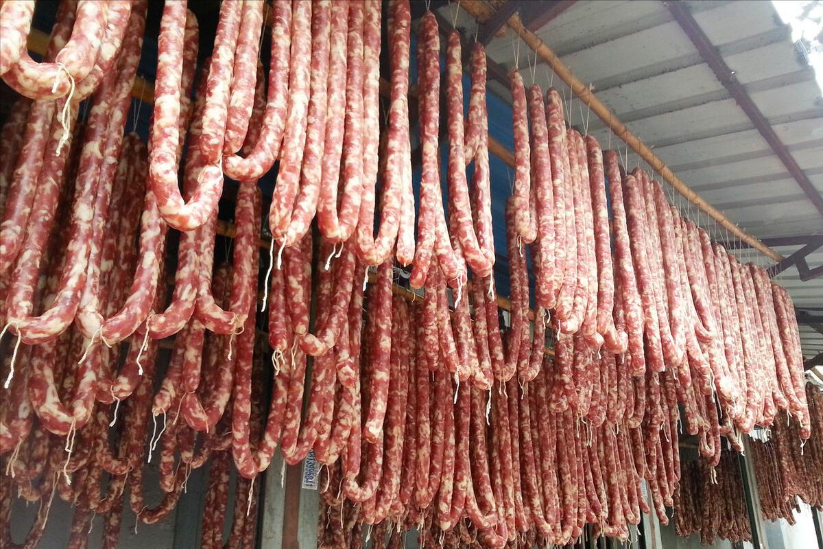 灌香肠秘方谁知道,教你灌香肠配方