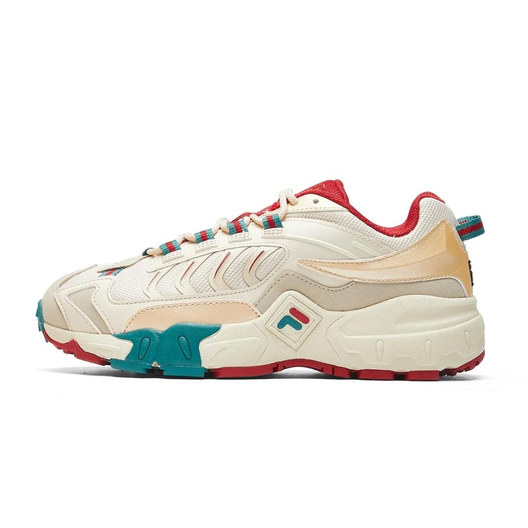 乘风破浪的姐姐金晨私下打扮,乘风破浪一初舞台金晨