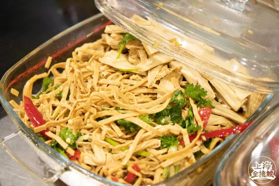 在上海怎么月入过万,在上海月入5000怎么活