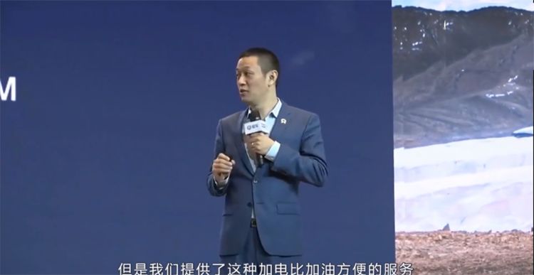 体验了蔚来ES8，不吹不黑，它有哪些优缺点？真有那么糟糕？