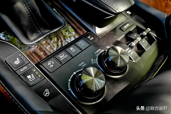 雷克萨斯lx570和揽胜拔河,雷克萨斯lx570极限越野挑战