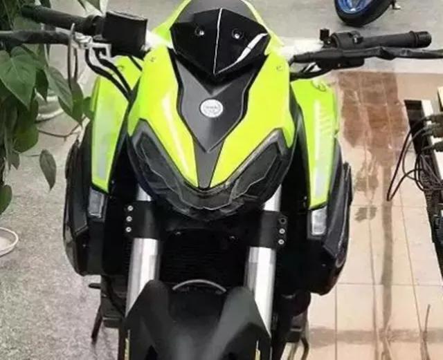 钱江摩托四缸600cc视频,钱江新款四缸600更多细节曝光