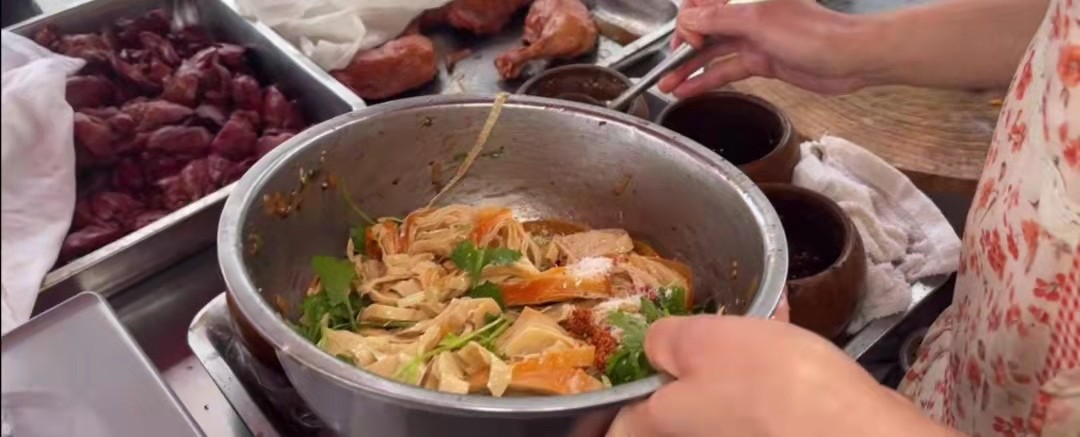 河南大哥专业*鸡做**20年，30元一只方圆几里独一家一天200只不够卖