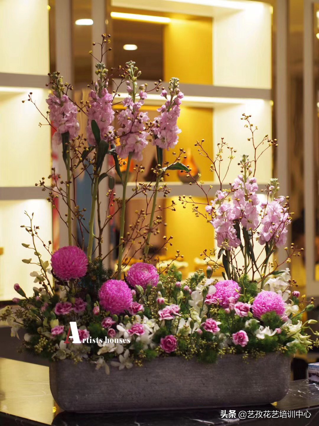 开一家花店怎么营销才能赚钱,花店做批发零售怎样进货