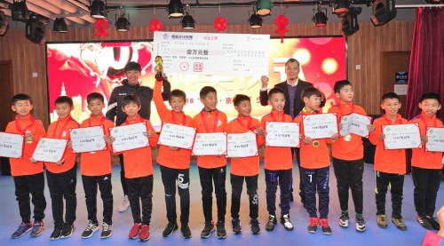 热烈祝贺此次盛会完满成功,祝贺大赛圆满结束