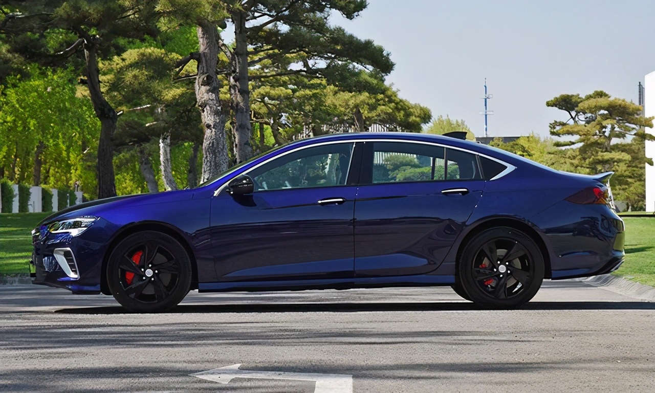 落地20万的君威,20万落地不选迈腾选什么