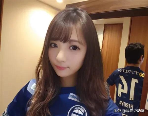 日本宅男游戏被投诉“欺骗”!陪聊的美女NPC,背后是真人操控?