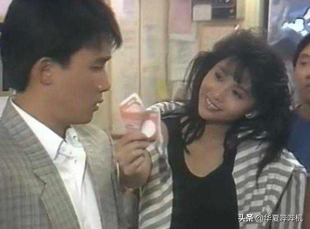 腼腆富豪追求女生,低调富豪与拜金女相亲视频