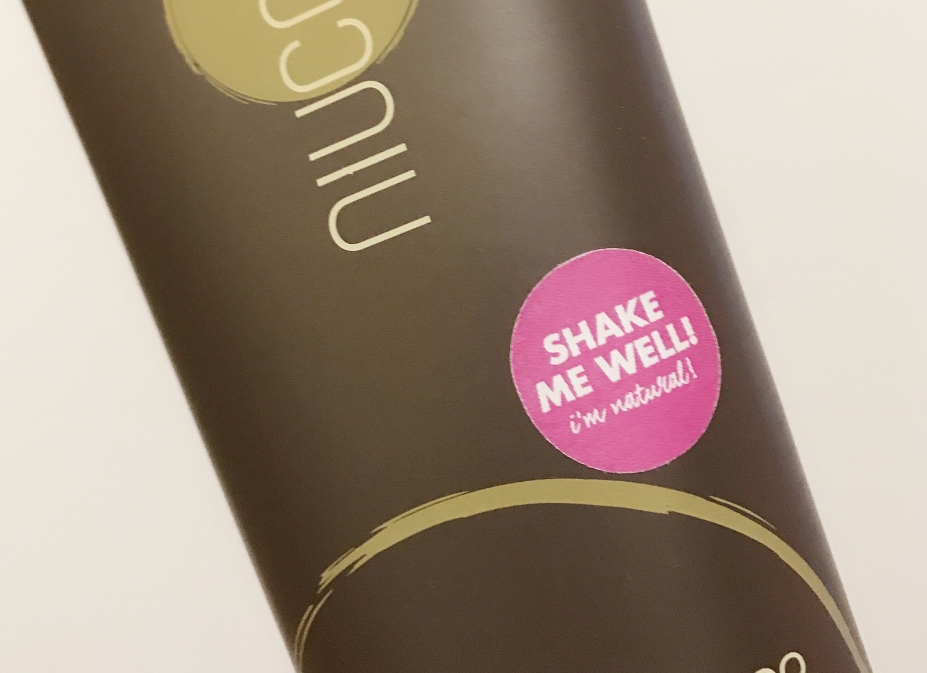 氨基酸洗发水有哪些功效养发,氨基酸养发洗发水