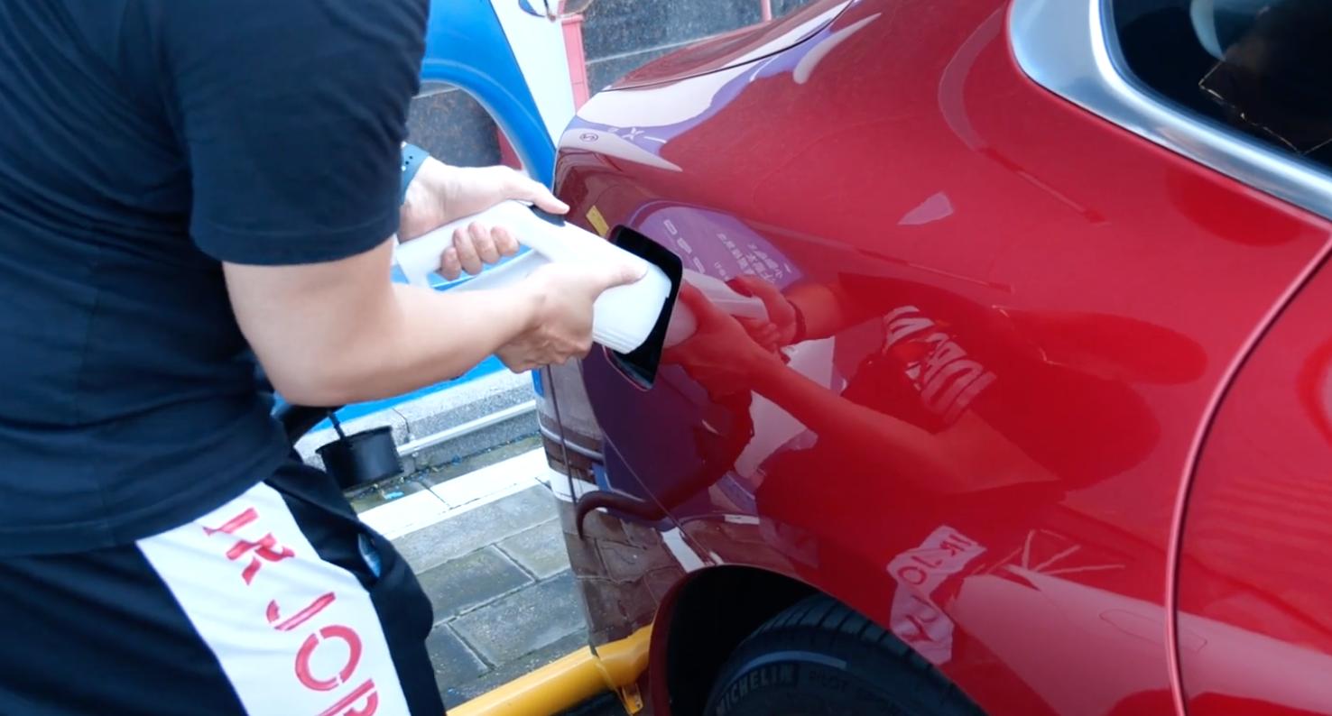 8万多公里的小鹏p7能买吗 (小鹏p7老款和新款的驾驶感受区别)