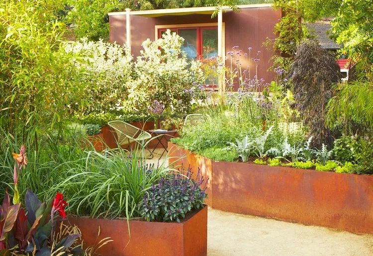 锈蚀耐候钢板表面需要处理么,耐候钢板在景观中的应用