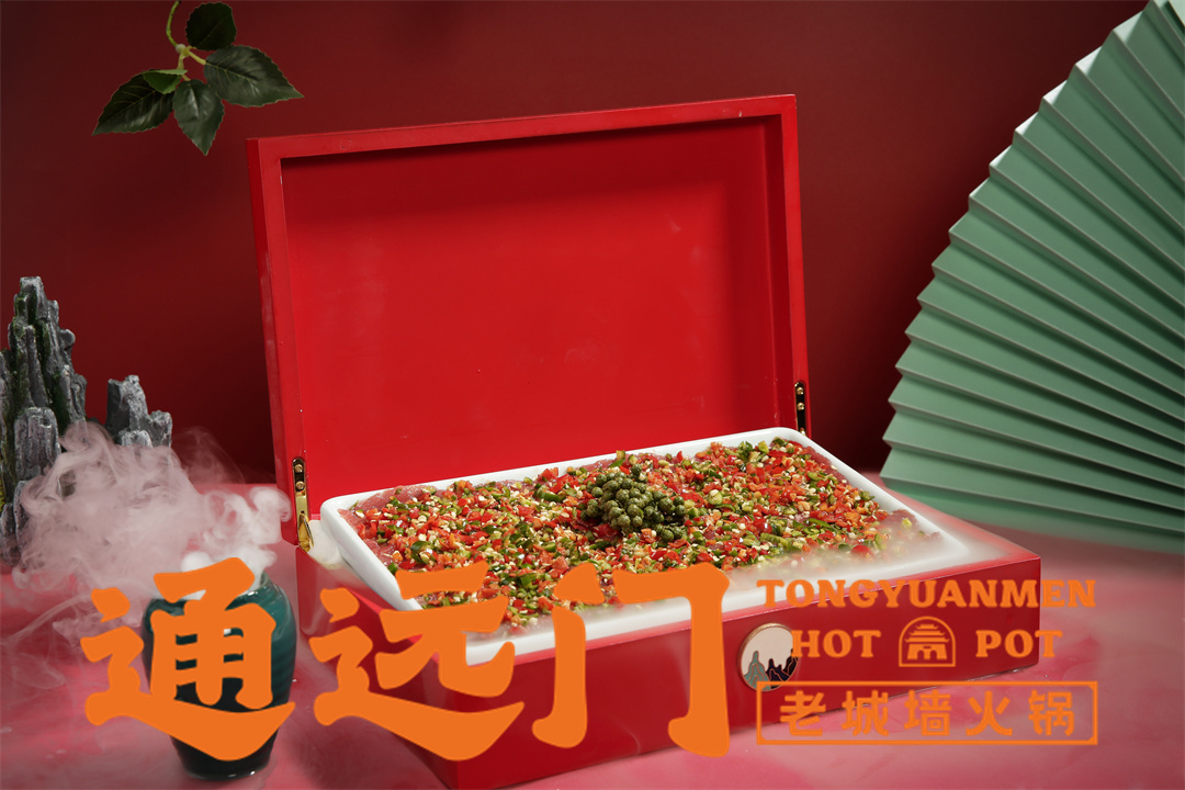 千年通远门重庆老城墙火锅套餐,重庆古城墙老火锅本地人推荐