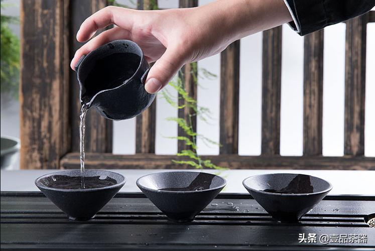 茶盅斗笠杯,茶器里的大斗笠杯