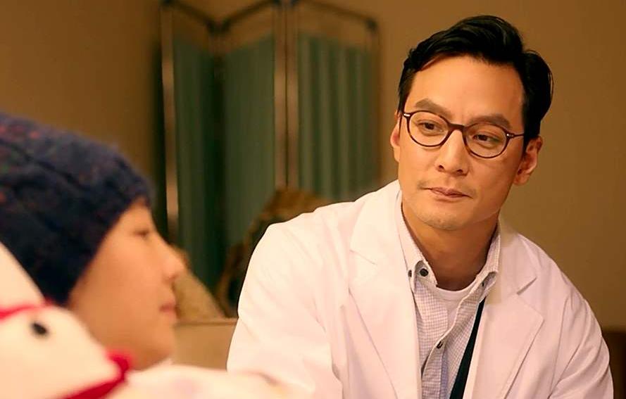 撤侨令重拳下,“禁欲男神”吴彦祖“藏”不住,一家人皆是美籍