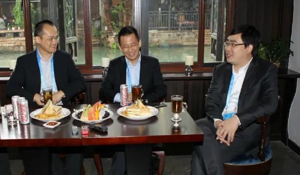 支付宝变蓝、张朝阳自省:危机不可怕,没有危机意识才可怕