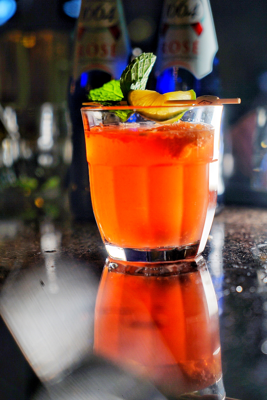 花式喝啤酒的正确方法,啤酒最流行喝法视频教程