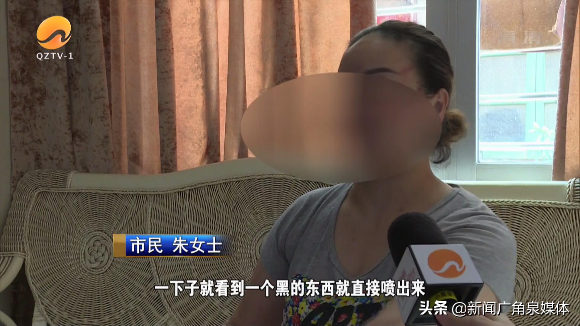 女子疏通下水道脸被烧伤,女子疏通厨房下水道