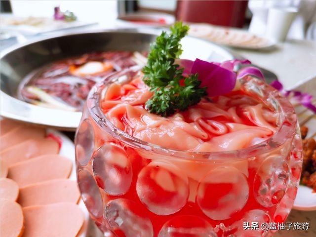 成都火锅美食推荐排行榜最新,环境好又好吃的成都火锅