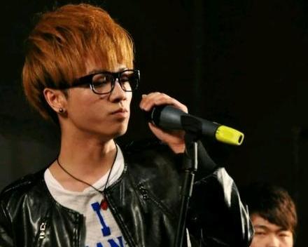 华晨宇八年前经历了什么,十年了华晨宇苦尽甘来