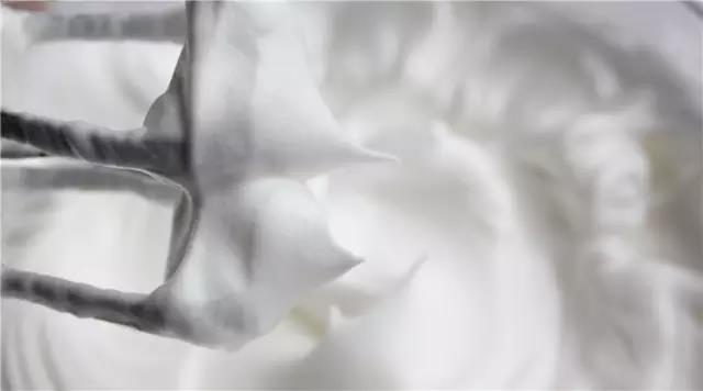 烘焙蛋清打发需要多长时间,烘焙新手入门蛋白的打发