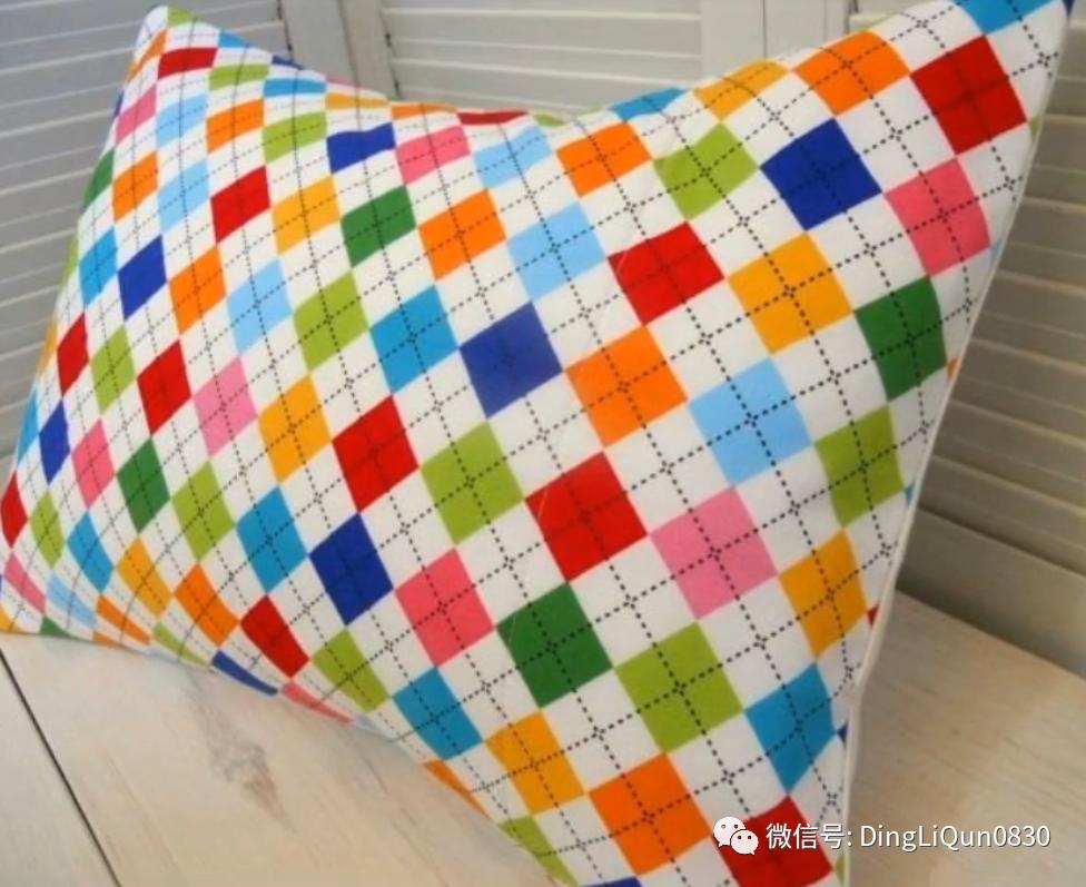 绣好的十字绣抱枕,十字绣新款圆形抱枕图案大全