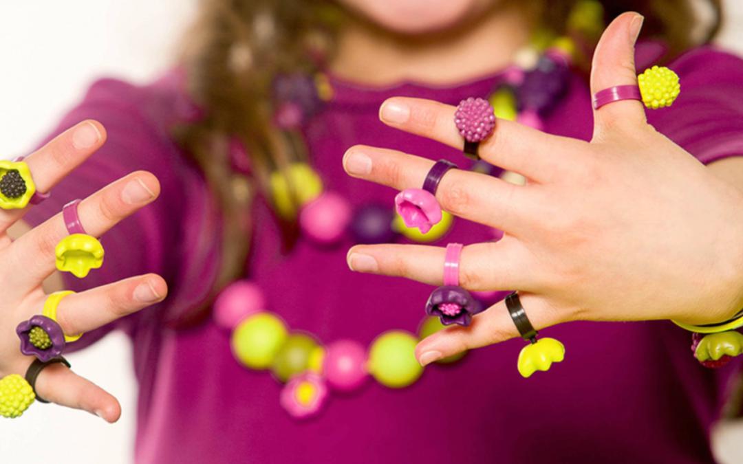 适合两个孩子玩的玩具推荐,便宜又最适合孩子玩的玩具