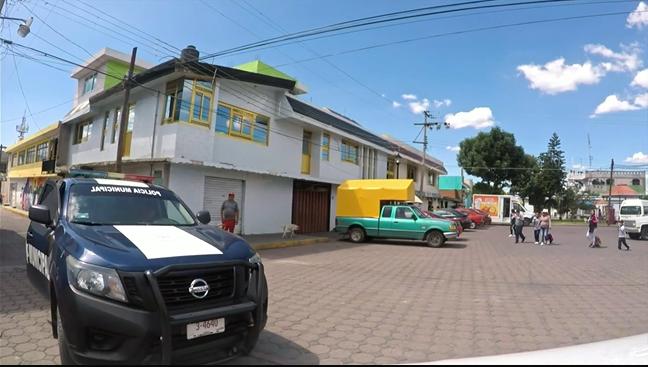 诱拐女孩强迫卖淫,怀孕都要接客…这里的人做梦都想当皮条客