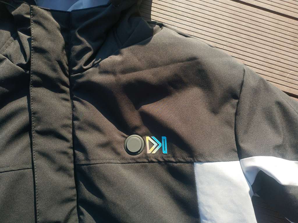 风谜fooxmet智能衣服怎样,fooxmet风谜智能温控滑雪服