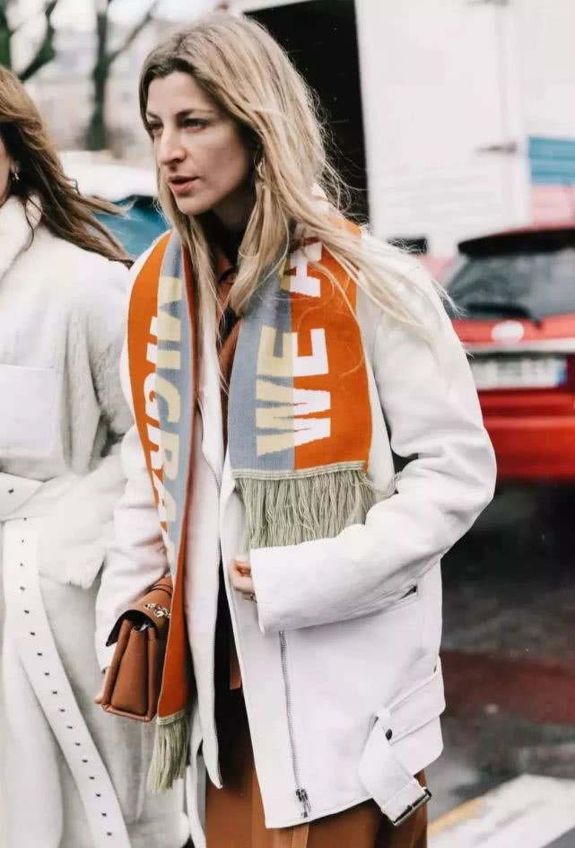 大牌围巾种草推荐,秋冬必囤好物围巾