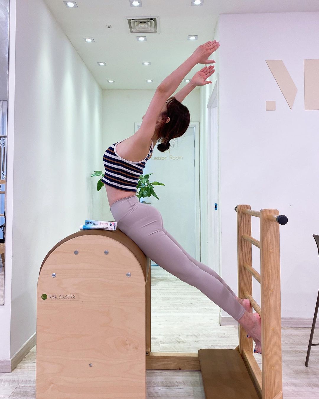 韩国普拉提教练瘦肚子饮食,韩国健身教练练腹肌