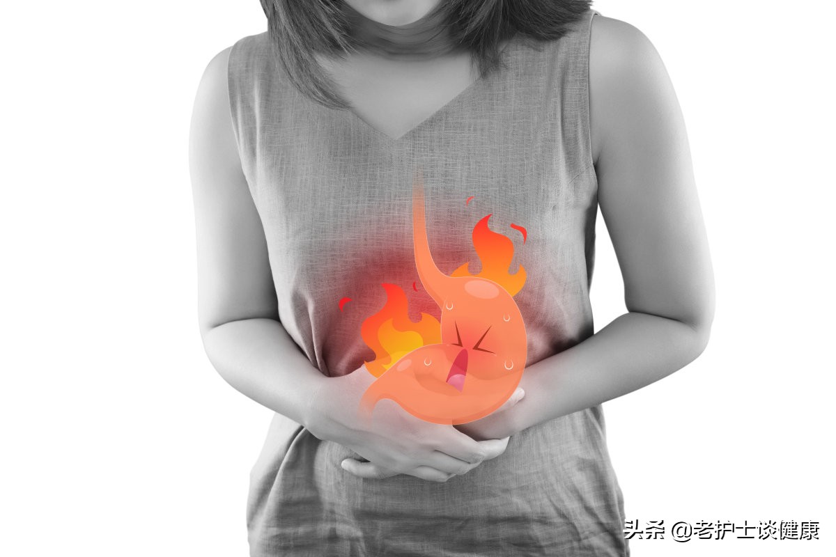 38岁女子打嗝数月，被确诊为胃癌，3种异常持续出现，是胃危险了