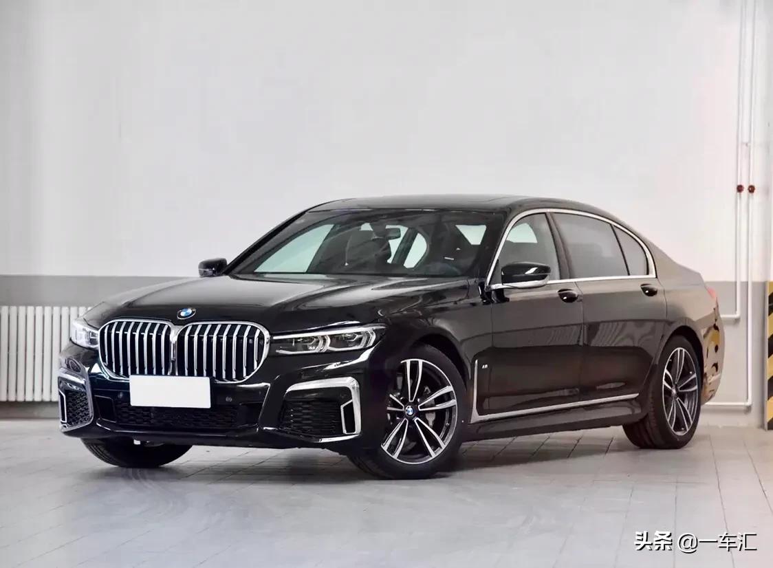 宝马730大鼻子,宝马730li土豪金色