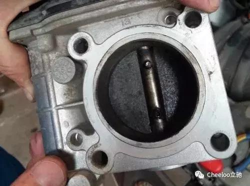 清洗了节气门怠速会提高吗,清洗节气门怠速反而变高了