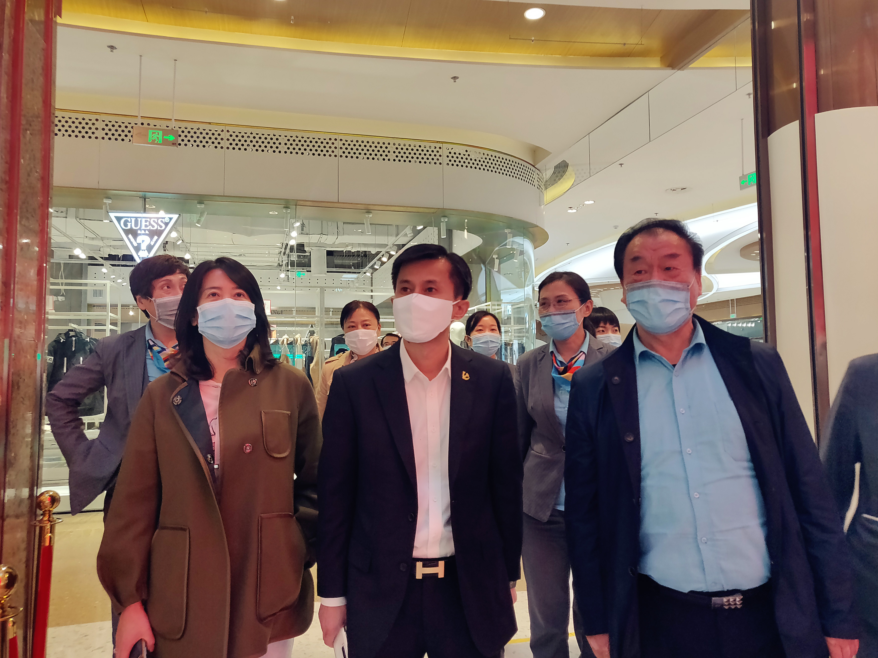 欧亚集团周总一行视察欧亚大观乐活城