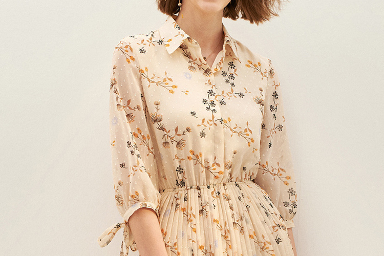 仙气飘飘碎花裙,超火的小碎花裙穿上浑身散发仙气