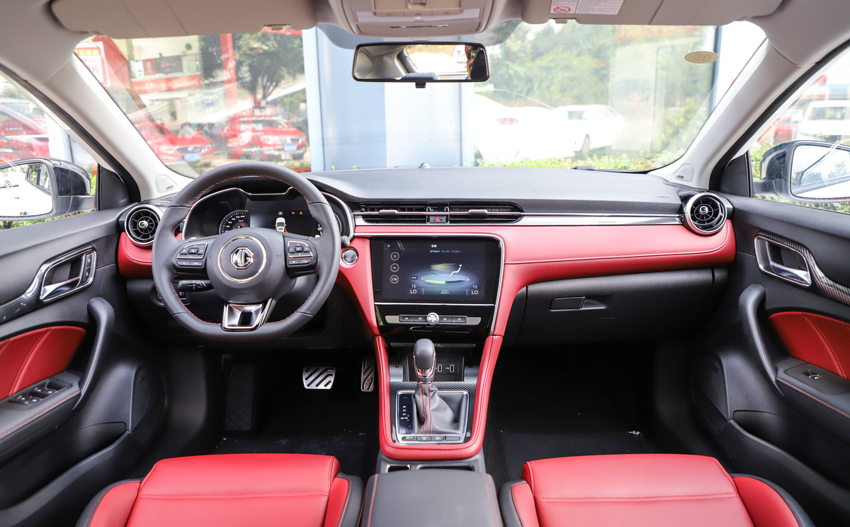 7万级别掀背式轿跑,本田全新思域掀背车